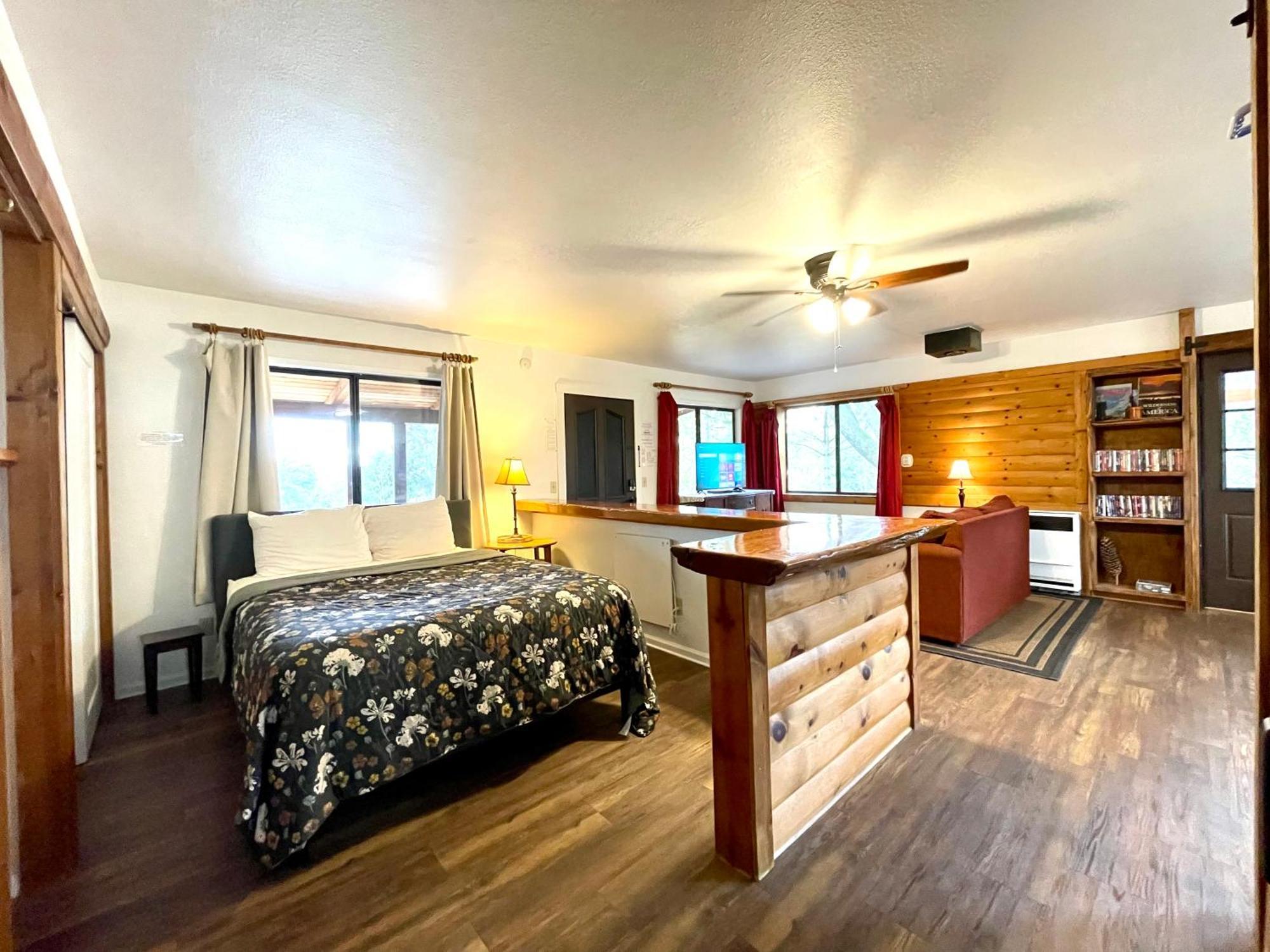 אהוואני Sierra Mountain Lodge - Vacation Rentals - Yosemite מראה חיצוני תמונה